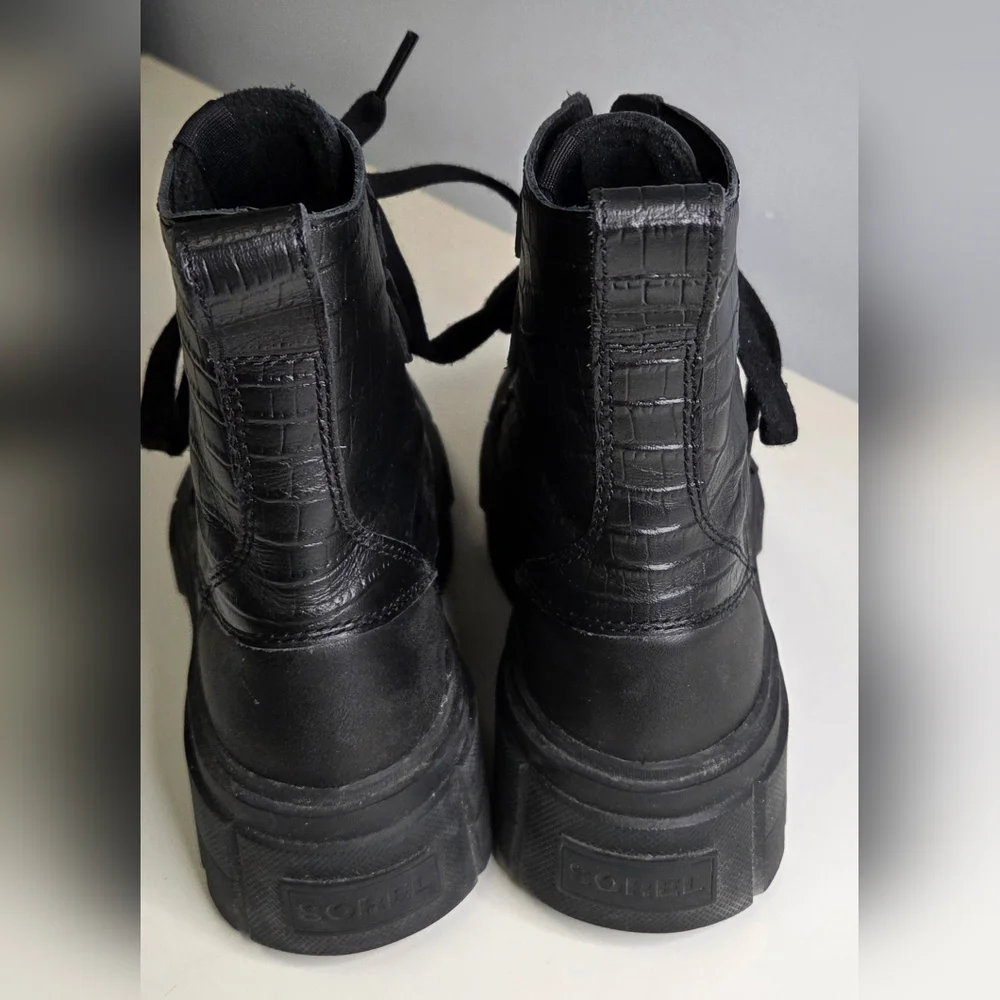 Sorel Women's Caribou X Waterproof Lace-Up Boots Black Leather Size 6.5 - Picture 4 of 12